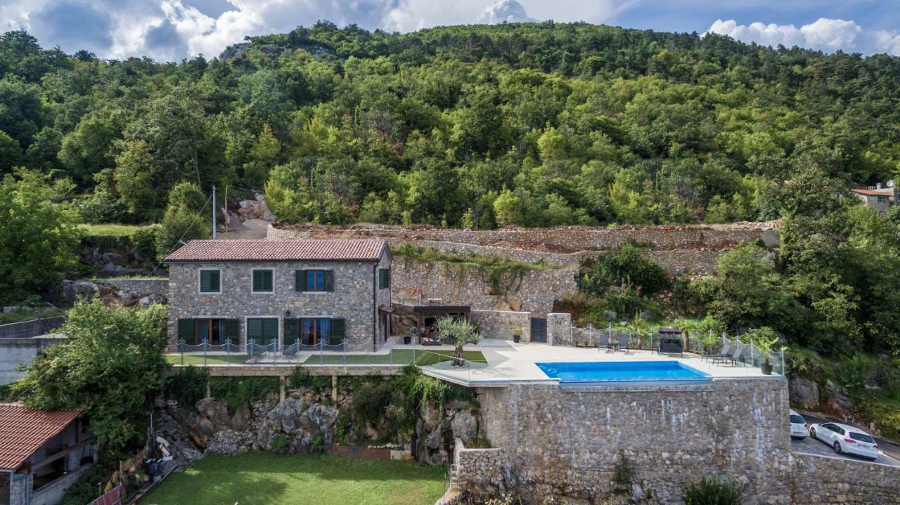 Villa Visum Poljane ภายนอก รูปภาพ
